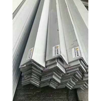 La vente chaude Chine d'acier inoxydable d'usine de haute qualité de cornière a adapté l'acier aux besoins du client d'angle